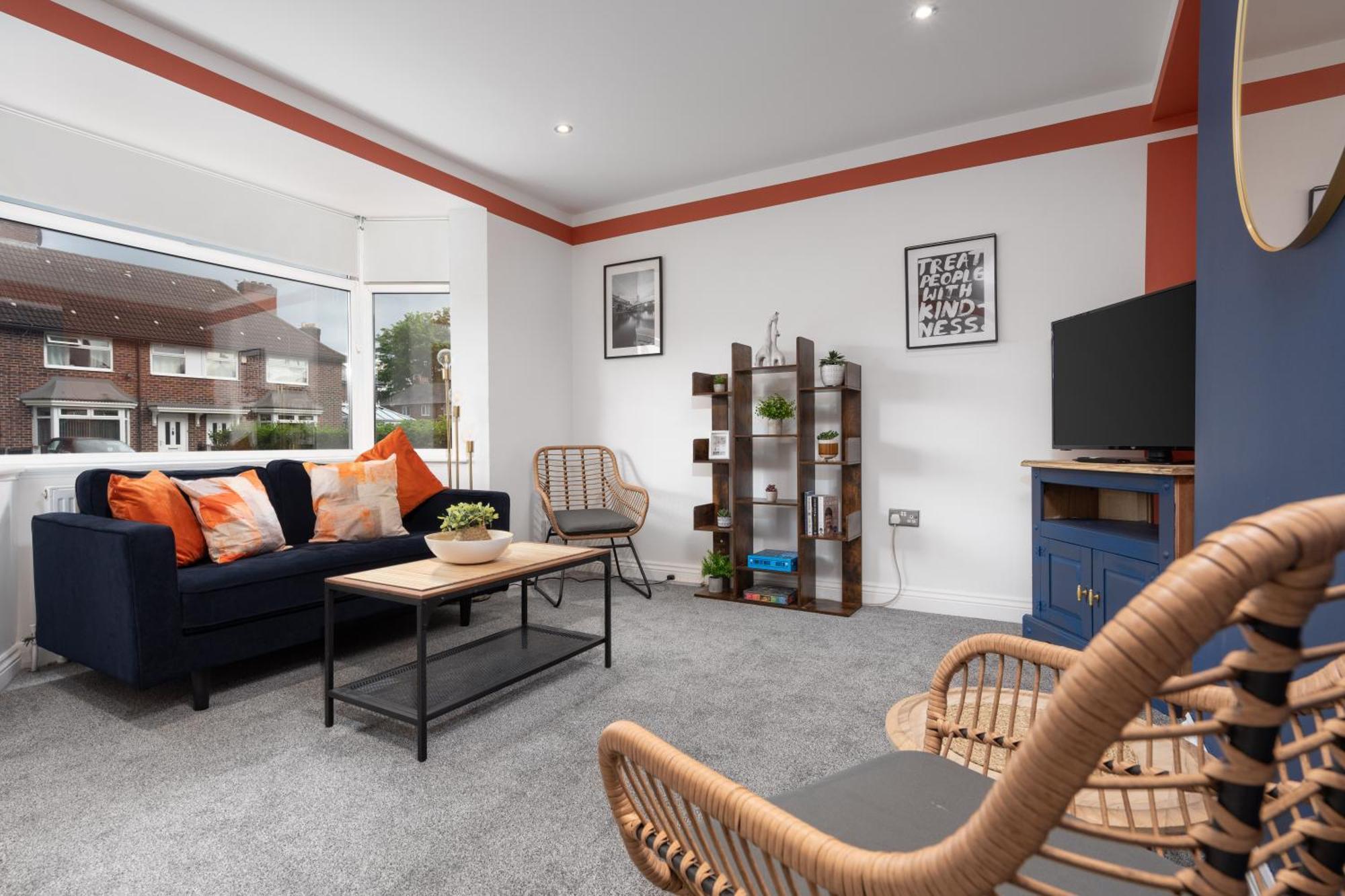Shawe House - 10 Minute Mcr Airport - Free Parking Villa Wythenshawe Rum bild